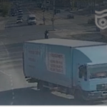 У Дніпрі мотоцикліст зіткнувся з вантажівкою на проспекті Богдана Хмельницького