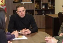 Міський голова Кам’янського провів зустріч із військовими 147-ї артилерійської бригади ДШВ