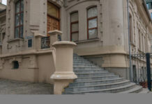 У Дніпрі демонтували барельєф із зображенням Леоніда Брежнєва: подробиці