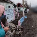 «Я думала, мене всі кинули»: під звуки вибухів «Білі янголи» евакуювали 83-річну жінку з прифронтової Синельниківщини