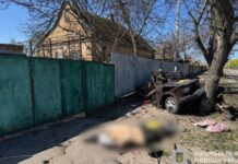У Нікополі окупанти знову атакували FPV-дроном цивільне авто, є загиблий та поранена