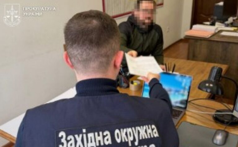 У приватній клініці Дніпра викрито схему внесення фіктивних пацієнтів до системи НСЗУ