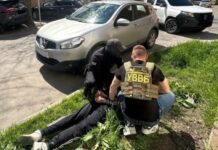 Прикордонники затримали 18-річного організатора незаконного переправлення чоловіків до Молдови