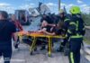 Рятувальники Камʼянського деблокували двох людей із пошкодженого внаслідок ДТП автомобіля