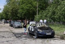 Окупанти завдали ракетного удару по Запоріжжю: троє людей поранені