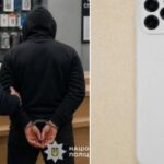 Викрав телефон і втік: у Дніпрі повідомили про підозру 54-річному чоловіку