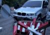 У Запоріжжі на блокпосту водій наїхав на бетонну перешкоду та тікав від поліції