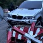 У Запоріжжі на блокпосту водій наїхав на бетонну перешкоду та тікав від поліції
