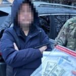 На Дніпропетровщині судитимуть двох чоловіків, які за $20 тис. організували схему виїзду за кордон через «непридатність» до служби