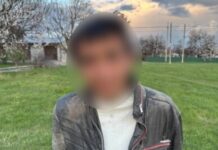 На Синельниківщині поліцейські викрили чоловіка у крадіжці грошей з банківської картки місцевого жителя