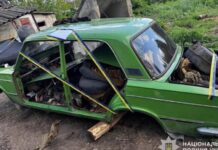 Поліція Кривого Рогу викрила двох осіб, причетних до заволодіння транспортним засобом