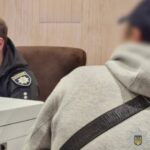 Побив та пограбував перехожого у Кам’янському: поліцейські затримали зловмисника