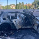 У Кривому Розі водій без прав на швидкості врізався в електроопору: двоє пасажирів постраждали