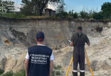 На Дніпропетровщині викрили групу «чорних» видобувачів піску: збитки перевищили 3,5 млн гривень