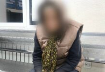 У Дніпрі патрульні допомогли літній жінці повернутися додому