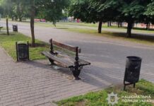 У Покрові чоловік під час конфлікту вдарив ножем 18-річного хлопця: нападника затримали