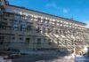 У Кам’янському відновлюють пошкоджене обстрілом пологове відділення: ремонт завершать до вересня