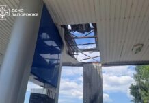 Росіяни двічі за день атакували АЗС у Запоріжжі: загинула 18-річна дівчина, ще 10 людей поранені