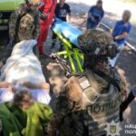 Ще два життя у безпеці: евакуаційна група поліції «Білий янгол» евакуювала з прифронтової Нікопольщини двох жінок, одна з яких є маломобільною