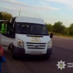 «Аби діти не чули вибухів»: поліцейські «Білого янгола» евакуювали ще одну родину з Нікопольського району