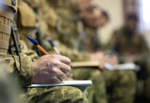 У школах перевірятимуть військово-облікові документи 17-річних хлопців