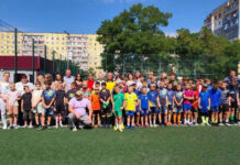 У Кам’янському до Дня молоді влаштували дитячий футбольний турнір