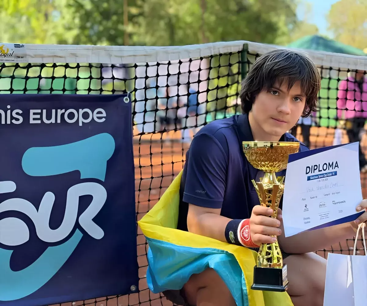 Юний тенісист із Кам’янського здобув дві нагороди на Tennis Europe
