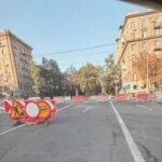 У центрі Дніпра перекрили рух через ремонт трамвайних колій