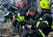 У Кривому Розі завершили рятувальні роботи після удару по торговельному центру