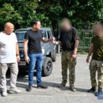 Бійцям 43-ї бригади з Кам’янського передали позашляховик