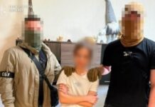 У Дніпрі викрито жінку, яка зареєструвала для рф термінал Starlink
