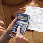 Комунальні тарифи з 1 вересня: що зміниться у платіжках за світло, газ і воду
