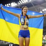 Дніпрянка Ярослава Магучіх стала першою в історії абсолютною чемпіонкою світу зі стрибків у висоту