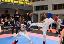 У Кам’янському відбувся восьмий чемпіонат Дніпропетровщини з козацького двобою