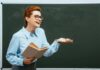 Із 1 вересня зарплати педагогів зростуть на 20%