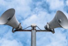 Уряд затвердив нові правила роботи медзакладів під час повітряної загрози