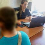 Напав на перехожого у Кам’янському: поліцейські затримали містянина за хуліганство
