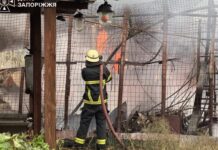 Запорізькі рятувальники ліквідували загоряння нежитлового приміщення