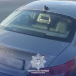 У Кривому Розі водій вирішив проїхатися тротуаром: патрульні затримали правопорушника