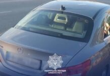 У Кривому Розі водій вирішив проїхатися тротуаром: патрульні затримали правопорушника