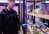 У Запоріжжі сімох учасників злочинного угрупування обвинувачено у збуті наркотиків та психотропів під виглядом вейпів