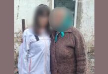 Їздила у трамваї та не могла пригадати, де живе: дніпровські патрульні повернули додому жінку, яка загубилася