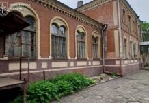 У Дніпрі громадам повернули частину історичної будівлі ХІХ століття