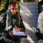 У Запоріжжі двох чоловіків підозрюють у збуті канабісу та нарковмісних препаратів