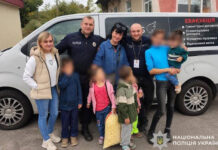 Із Марганця евакуювали матір із п’ятьма дітьми через обстріли та домашнє насильство
