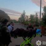 Не залишили сам на сам із небезпекою: «Білі Янголи» евакуювали трьох маломобільних мешканців Нікопольщини