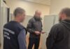 Розбій на суму понад 3 млн грн у криптовалюті та готівці: на Дніпропетровщині затримали трьох поліцейських, двоє з яких обіймають керівні посади