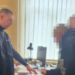 На Дніпропетровщині чоловік вистрілив у 13-річного хлопця через гучний звук мопеда