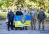 Військовим з Кам’янського передали черговий автомобіль від ГО «Бджола»