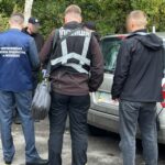 Житель Дніпра за $18 тисяч обіцяв переправити чоловіка до Румунії